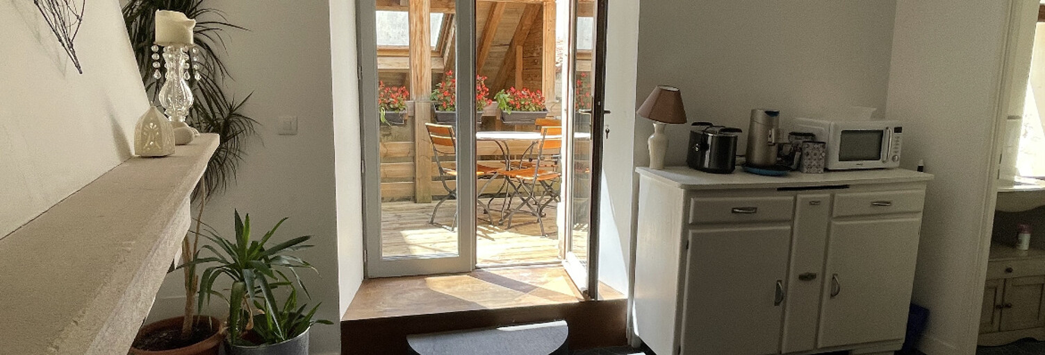 Maison 6 Pièces 94 m² à vendre à Saint-Jean-d'Angély (17400)