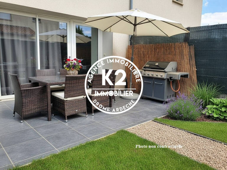 77 m² - 2 chambres - proche gare — photo 1