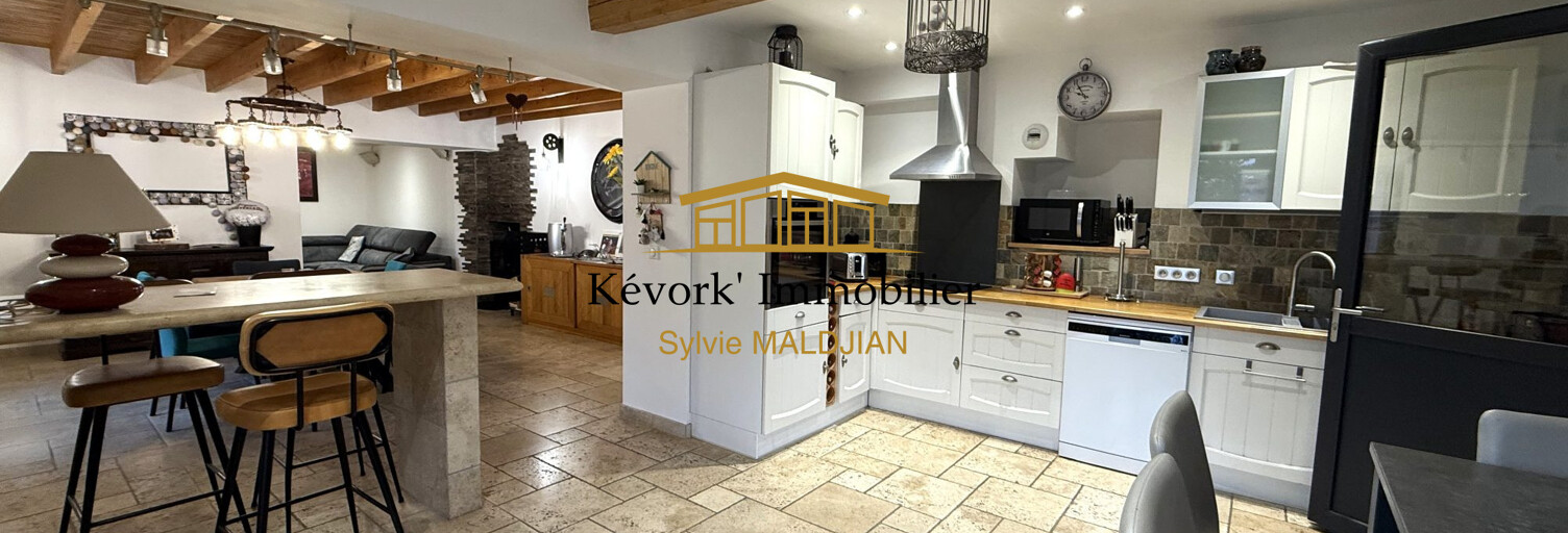 Maison 9 Pièces 200 m² à vendre à Chabeuil (26120)