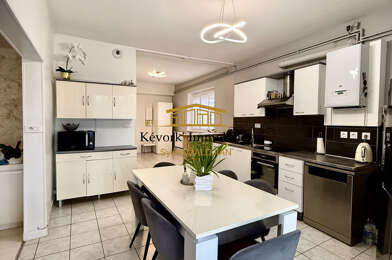 Appartement 4 pièces 205000 €