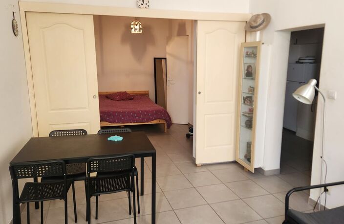 APPARTEMENT T2 CENTRE PORT-VIEUX — photo 4