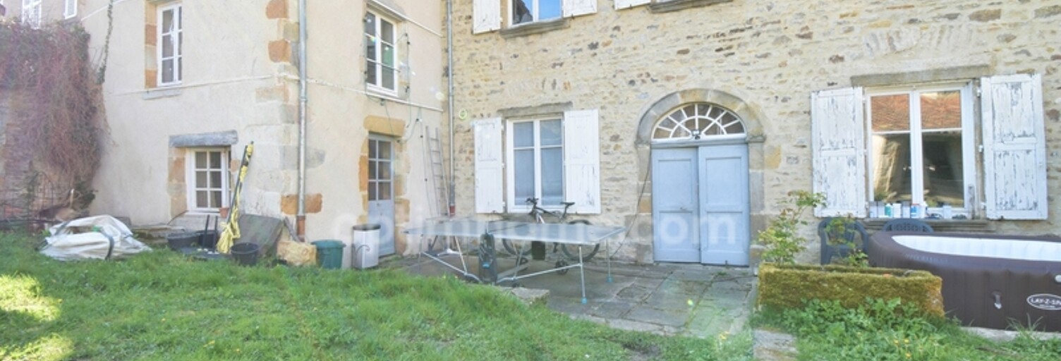 Maison 10 Pièces 314 m² à vendre à Billom (63160)