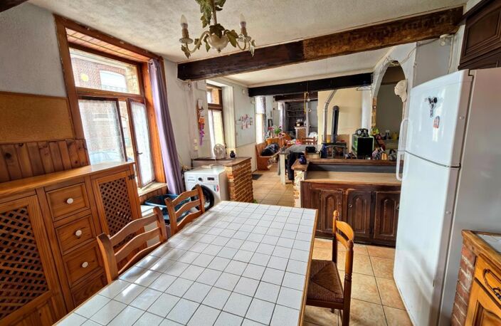 HIRSON (02) -   Vente maison semi-individuelle avec 3 chambres  ️ ️ ️ et jardin   — photo 3