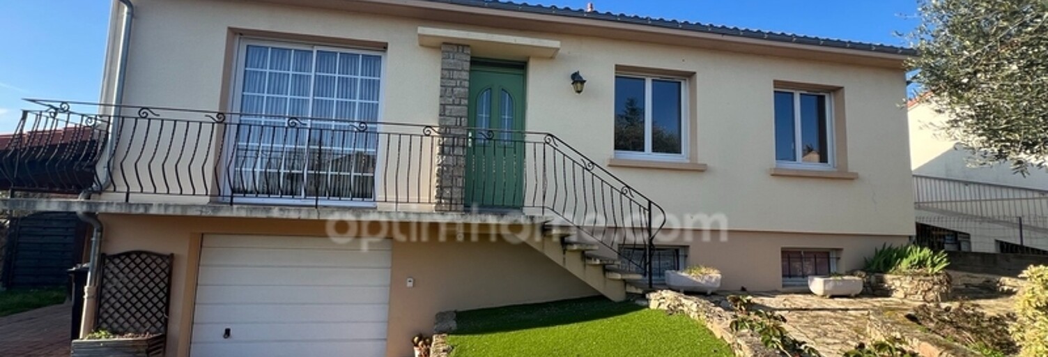 Maison 7 Pièces 115 m² à vendre à Mortagne-sur-Sèvre (85290)