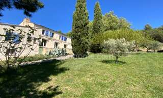 Maison 12 Pièces 325 m² à vendre à Montfuron (04110)