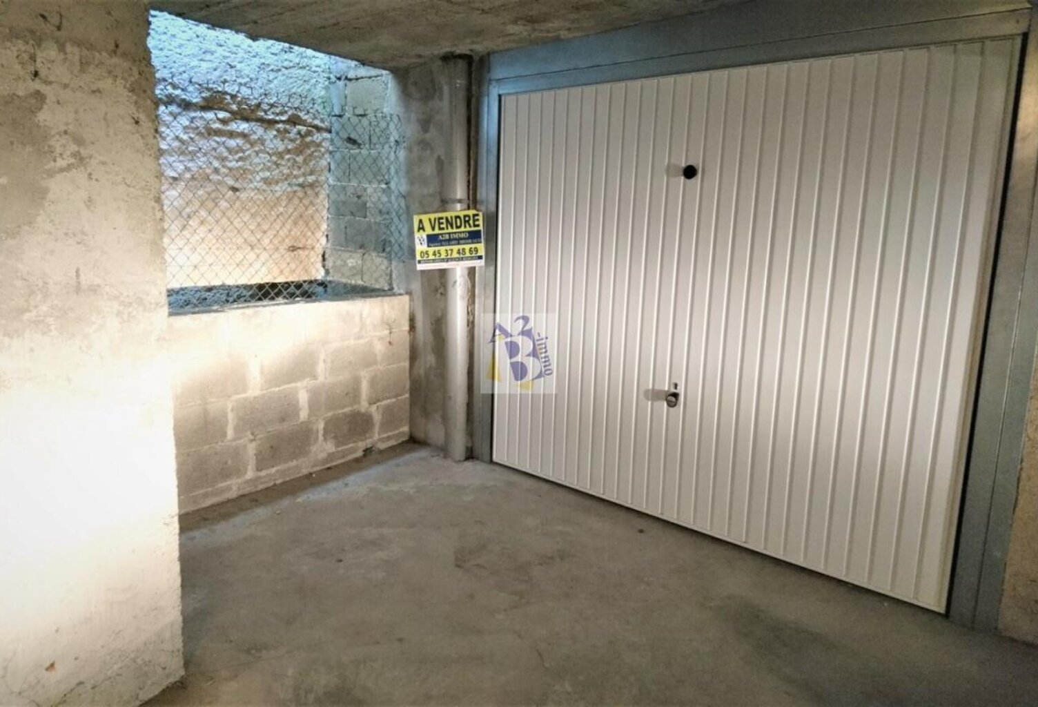 Quartier VICTOR HUGO, garage en sous-sol de résidence — photo 1