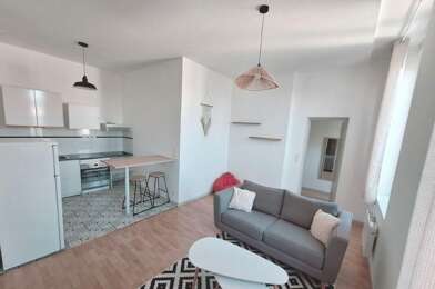 Appartement 2 pièces 710 €