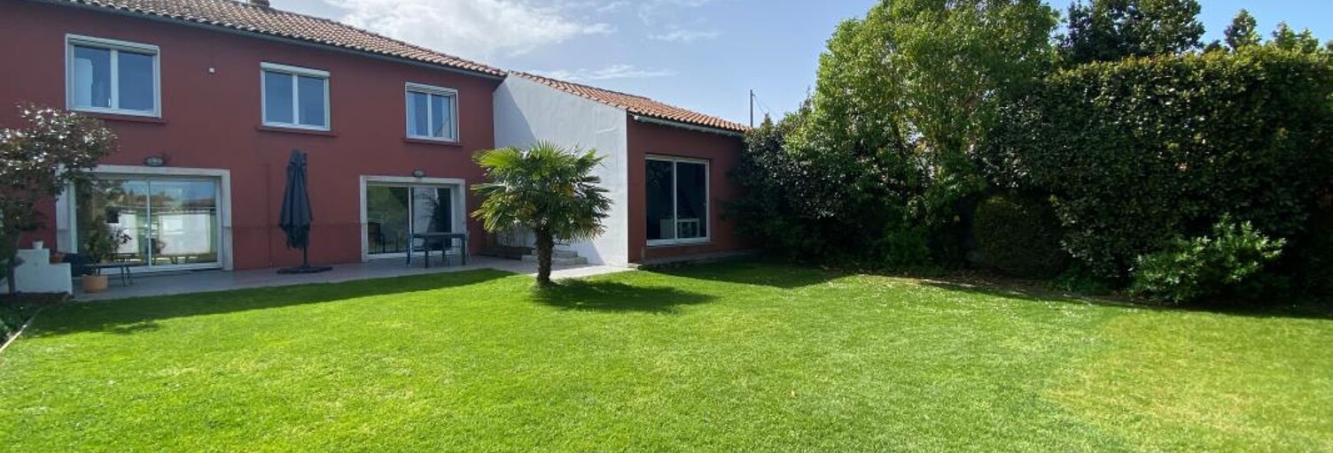Maison 6 Pièces 143 m² à vendre à Rochefort (17300)