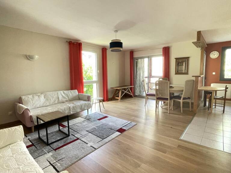 Appartement À Louer meublé T4 — photo 1