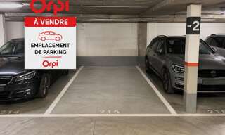 Garage  11 m² à vendre à Nîmes (30900)