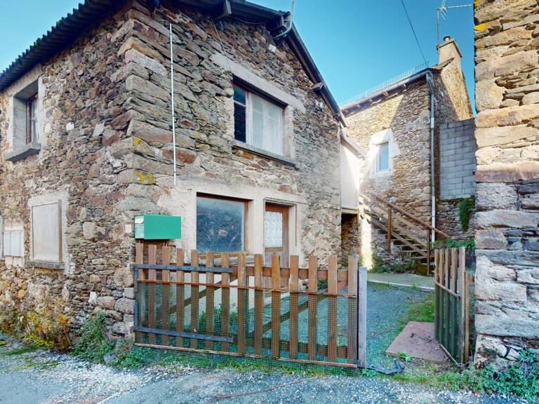 Charmante maison en pierres  À Vendre — photo 1