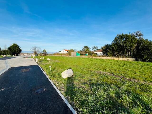 Terrains À Vendre — photo du bien