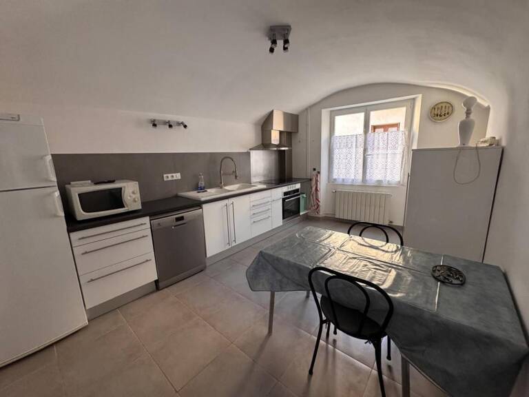 Maison de village meublée à louer Saint-Victor-de-Malcap — photo 1