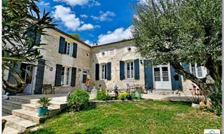 Maison 11 Pièces 385 m² à vendre à Pons (17800)