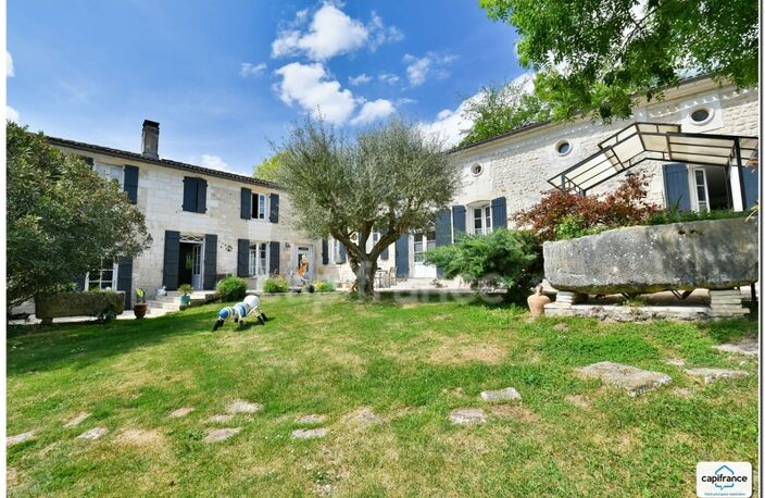 Maison à vendre avec chambres d'hôtes et activité rentable en place (17) — photo 2