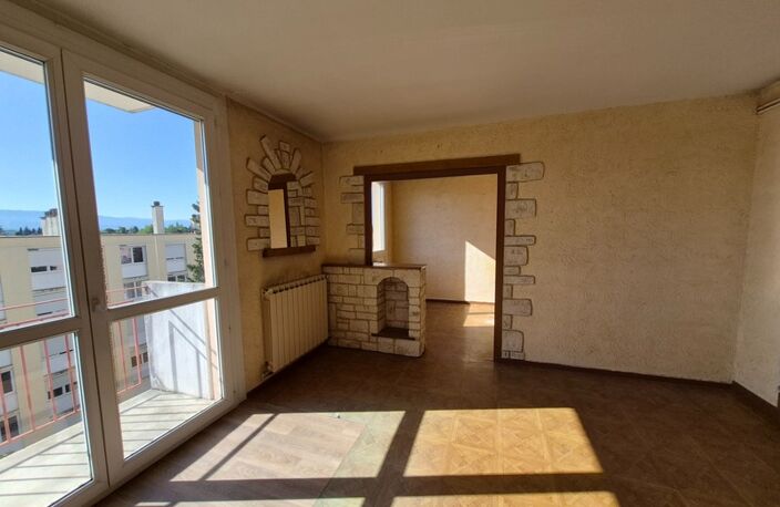 Appartement à vendre 4 pièces ROMANS SUR ISERE (26) — photo 2