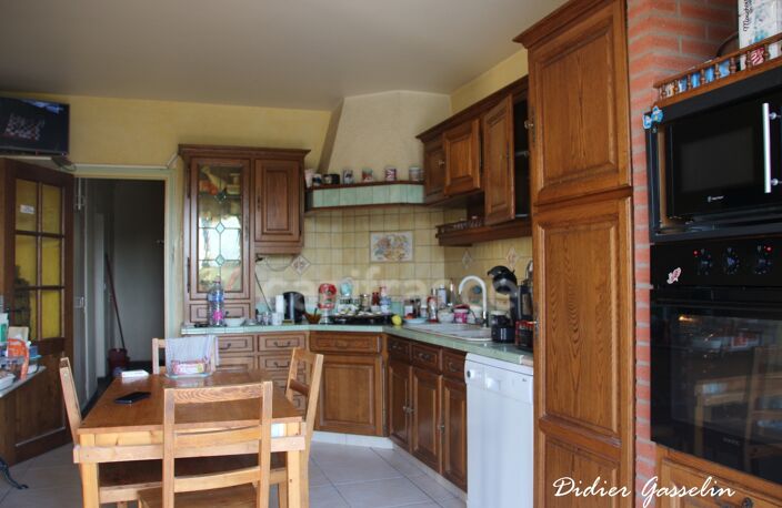 Maison à vendre 5 pièces NOGENT LE ROTROU (28) — photo 2