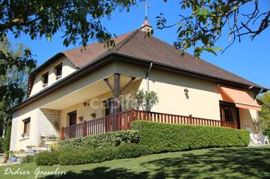 Maison 7 pièces 398000 €