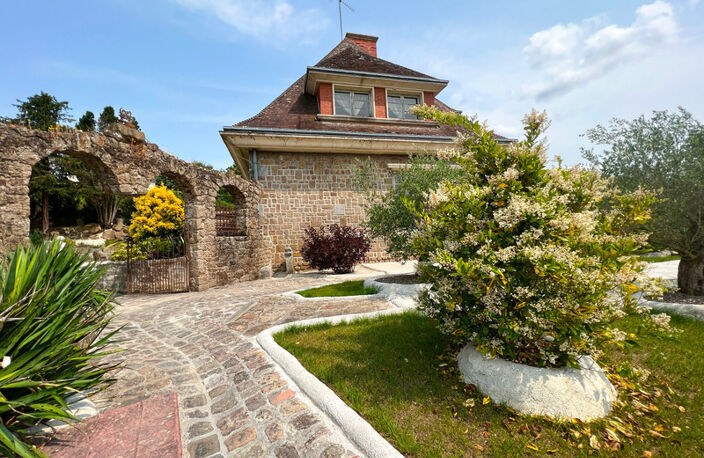 Dpt Orne (61), à vendre LONLAY L'ABBAYE propriete P13 de 300 m² - Terrain de 11 500 m² — photo 5