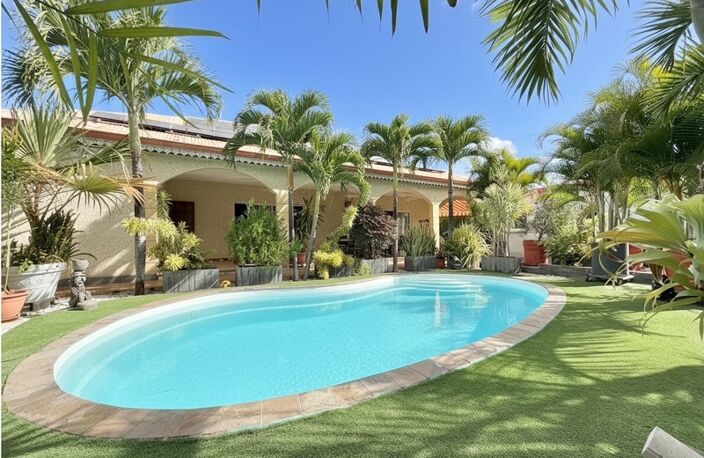 À VENDRE – LA RIVIÈRE SAINT-LOUIS (OUAKI) - Villa familiale T5/6 de 293,50 m² utiles sur 770 m² de terrain — photo 2