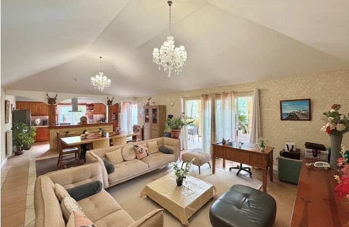 À VENDRE – LA RIVIÈRE SAINT-LOUIS (OUAKI) - Villa familiale T5/6 de 293,50 m² utiles sur 770 m² de terrain — photo 3
