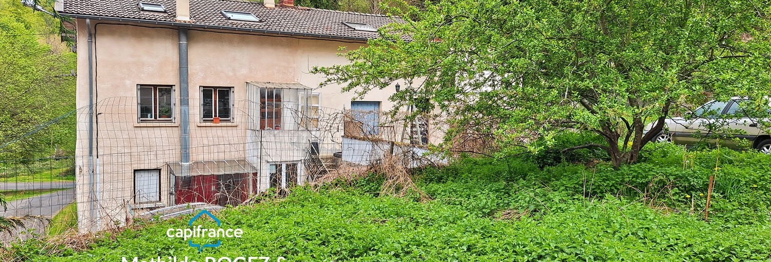 Immeuble  207 m² à vendre à Saint-Martin-des-Olmes (63600)