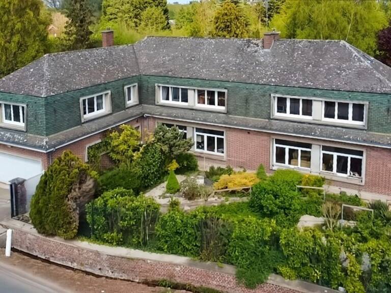 Maison de caractère – 321 m² habitables – Parc arboré – Secteur recherché — photo 1