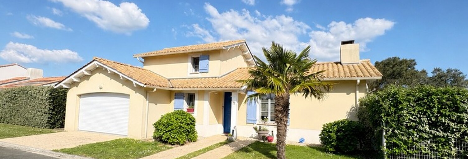 Maison 5 Pièces 109 m² à vendre à Coëx (85220)