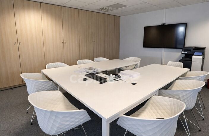 Plateau de Bureaux Moderne 204 m² avec stationnements privatifs couverts et terrasse – Parc des Glaisins (Annecy-le-Vieux) — photo 2