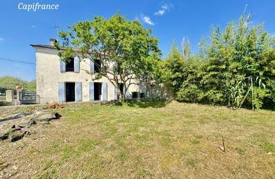 Maison en pierres - 3 chambres - Jardin - Dépendances et fort potentiel — photo du bien