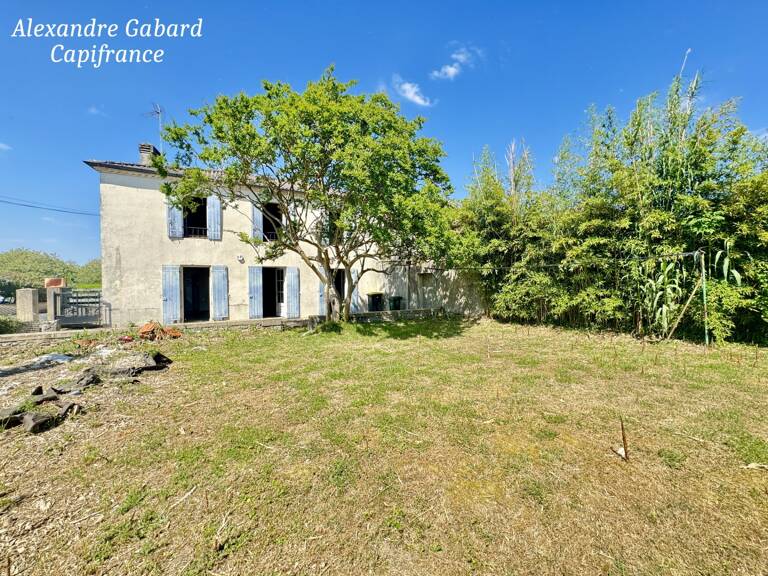 Maison en pierres - 3 chambres - Jardin - Dépendances et fort potentiel — photo 1
