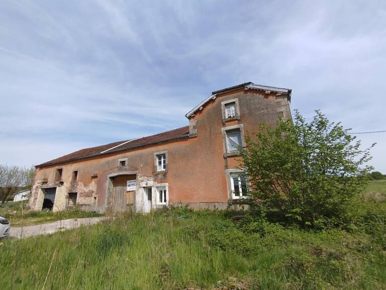 Maison partiellement rénovée — photo 1