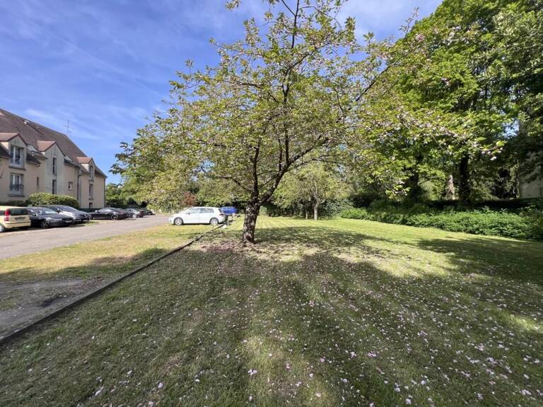 TRAPPES - VILLAGE — photo 1