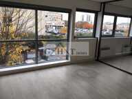 A VENDRE 142 M² DE BUREAUX A STAINS — photo 2