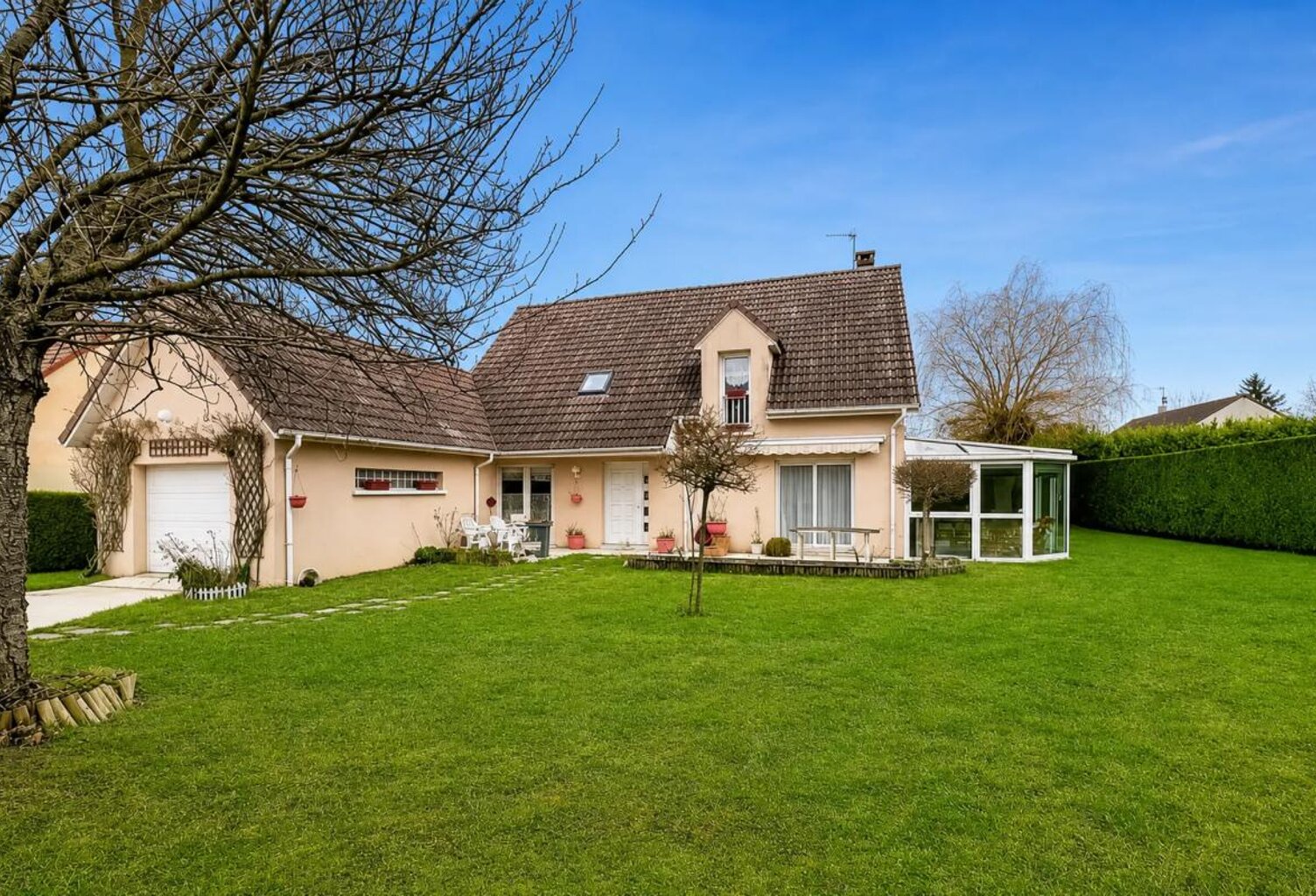 Spacieuse maison 5 pièces, 164 m² à Maillot — photo 1
