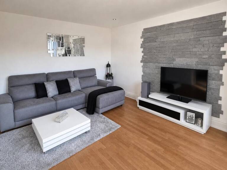 Appartement 5 pièces de 96 m² à Danjoutin — photo 1