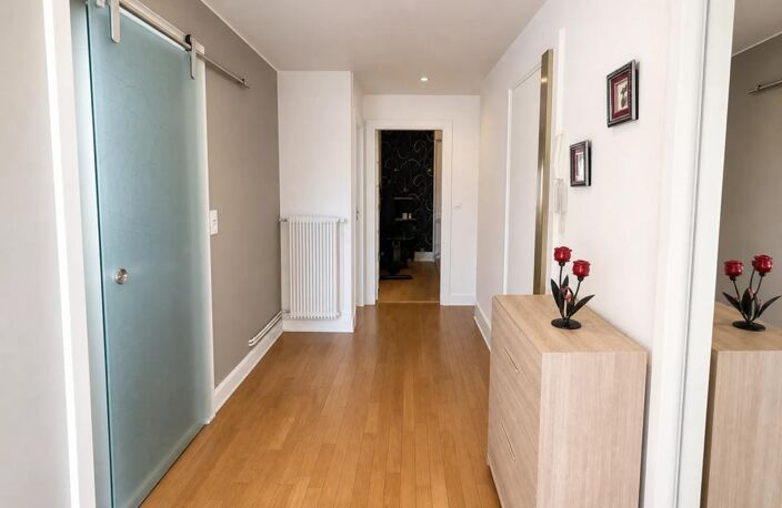 Appartement 5 pièces de 96 m² à Danjoutin — photo 3