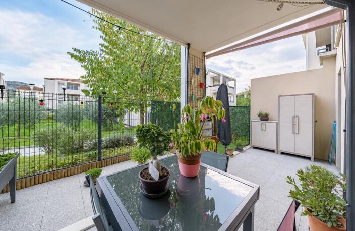 Charmant T2 avec jardin au Castellet — photo 2