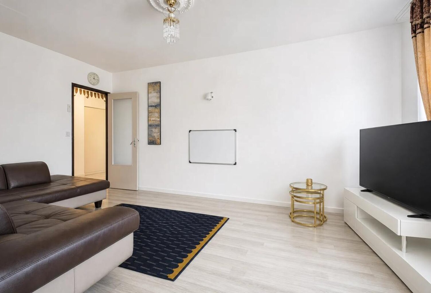 Appartement familial avec cave et parking, Argenteuil — photo 1