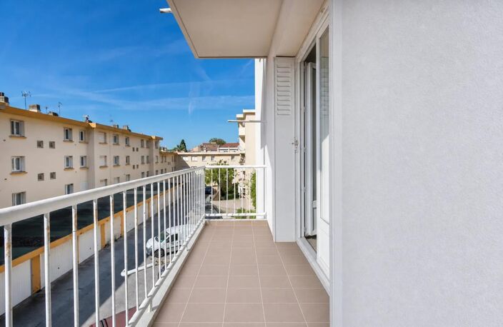 Appartement lumineux 3 pièces Toulon — photo 2