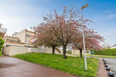 Appartement 5 pièces 225000 €