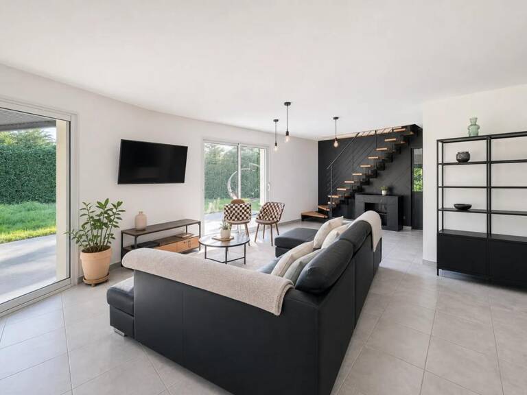 Maison spacieuse 210 m² à Loireauxence — photo 1