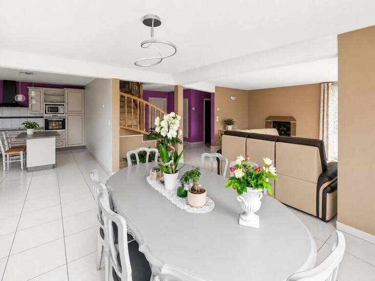 Maison lumineuse 146m² avec jardin au Neufbourg — photo 1