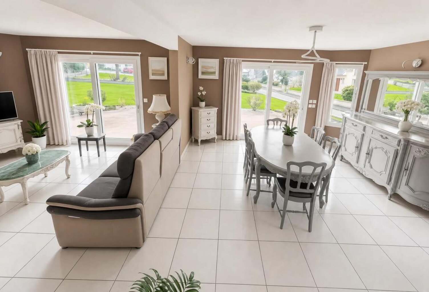 Maison lumineuse 146m² avec jardin au Neufbourg — photo 1