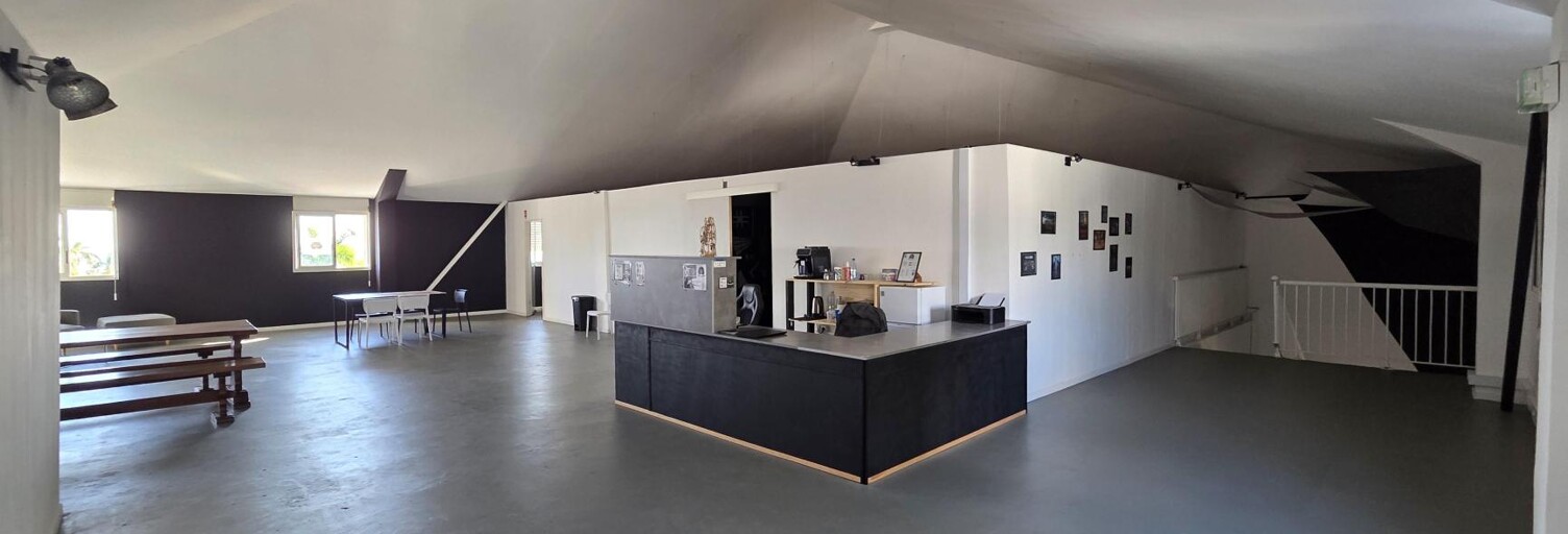 Bureau 1 Pièce 285 m² à louer à Saint-Pierre (97410)