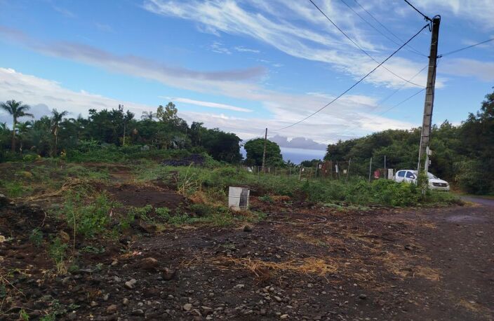 A VENDRE TERRAIN DE 233.53 m2 à la rivière Saint Louis — photo 2