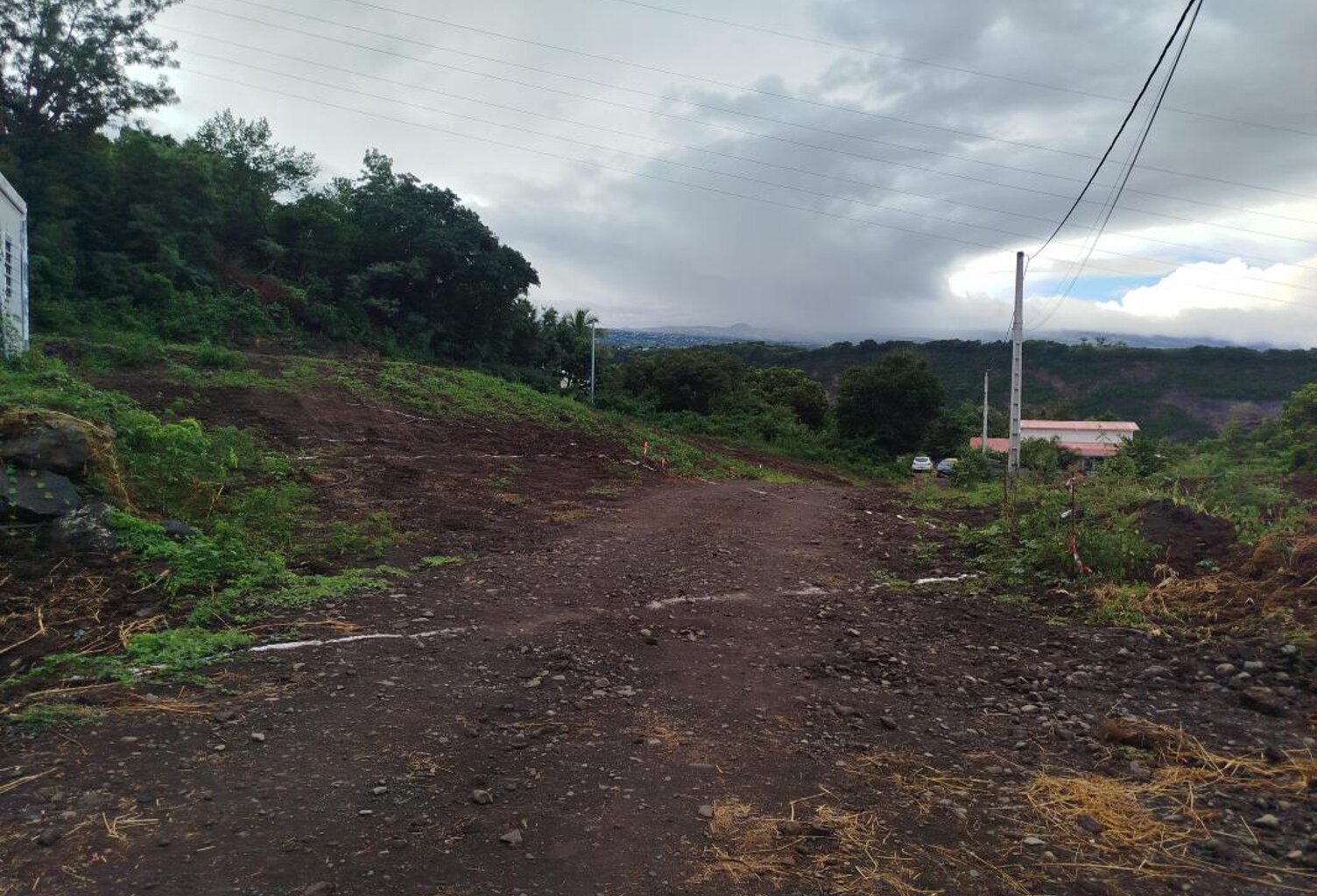 A VENDRE TERRAIN DE 222.81 m2 à la rivière Saint Louis — photo 1