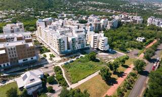 Commerce  72 m² à louer à La Possession (97419)