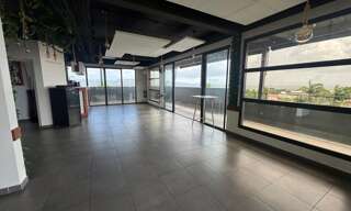 Bureau  95 m² à louer à Le Lamentin (97232)