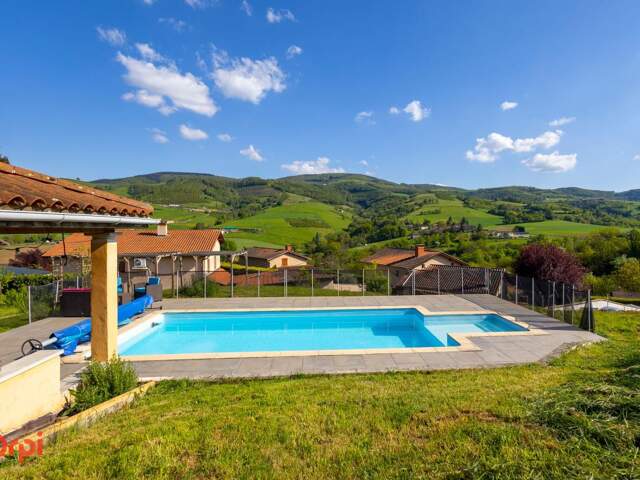 Maison 3 chambres - piscine - terrain – Calme — photo du bien